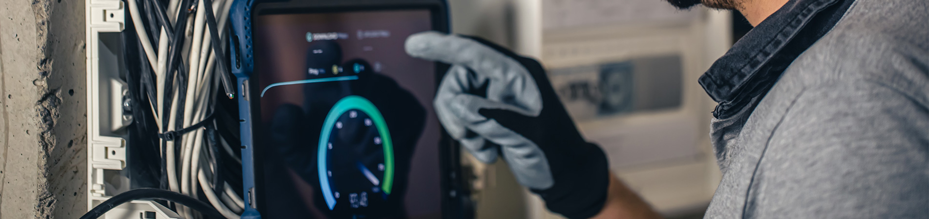 Enhancing Semiconductor Gas Purity Monitoring with Analytical Industries' PI2 Oxygen Analyzer